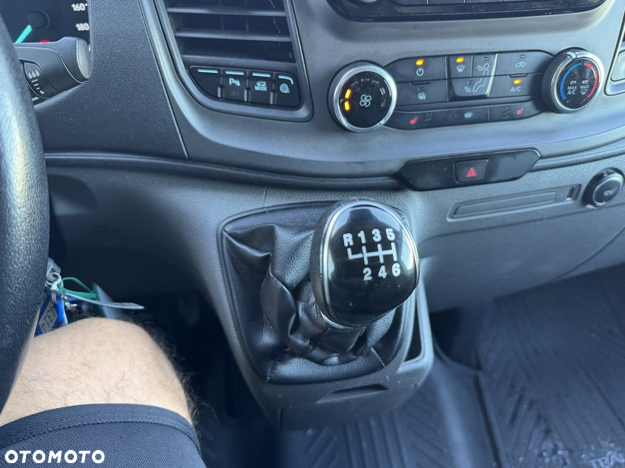 Ford Transit Custom - 22