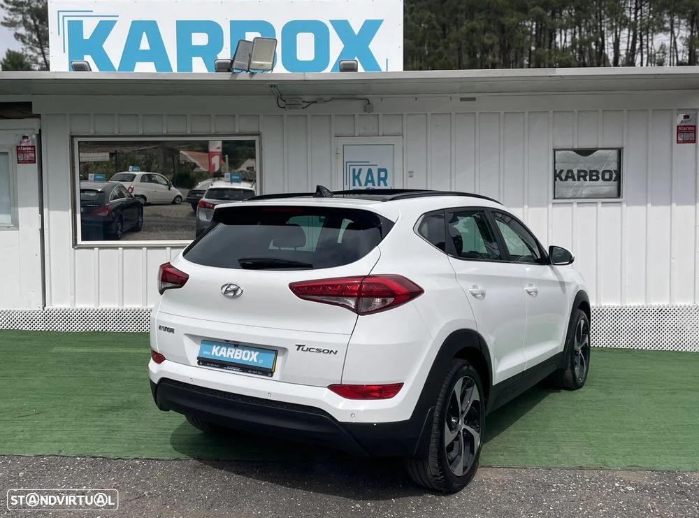 Hyundai Tucson 1.7 CRDi Executive - 7