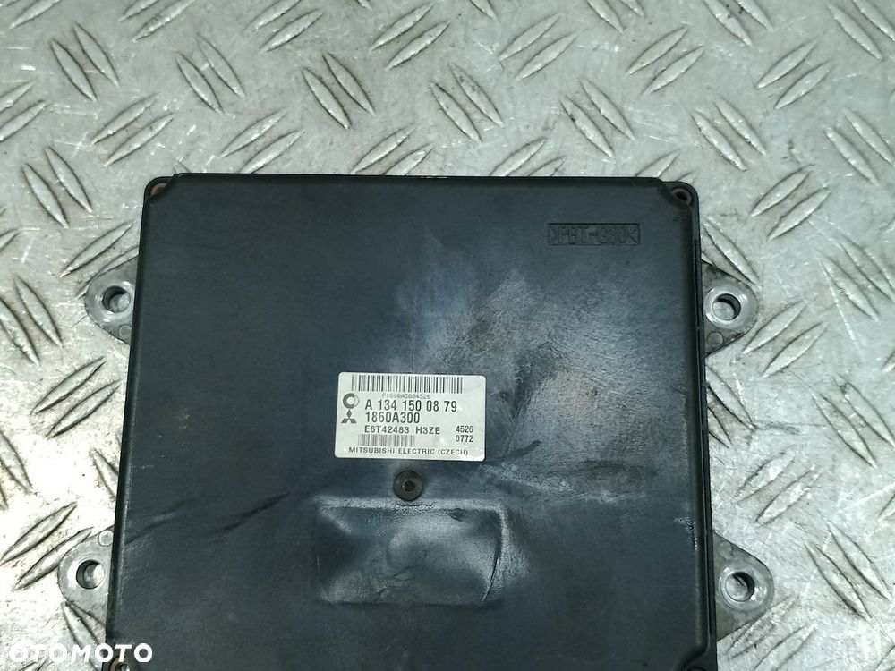 KOMPUTER, STEROWNIK SMART FORFOUR I A1341500879 1860A300  E6T42483 1.1 12V - 1