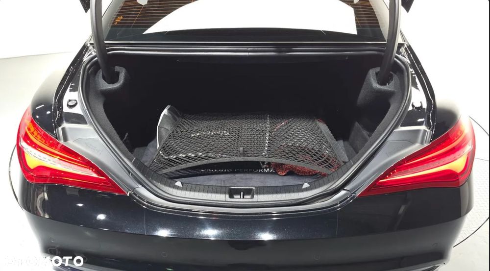 Mercedes-Benz CLA - 19