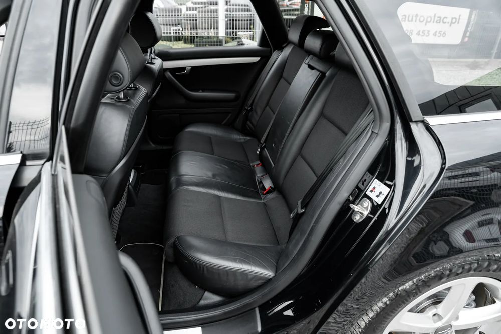 Audi A4 Avant - 23