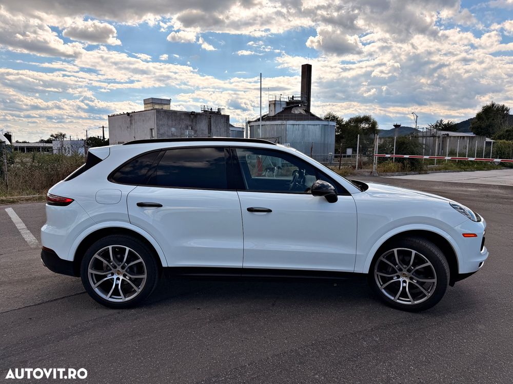 Porsche Cayenne Tiptronic S - 8