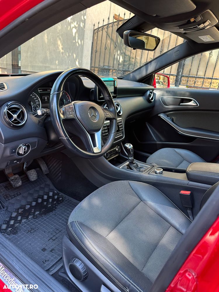 Mercedes-Benz A 180 - 9