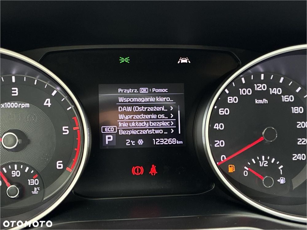 Kia Ceed 1.6 CRDi mHEV M DCT - 21