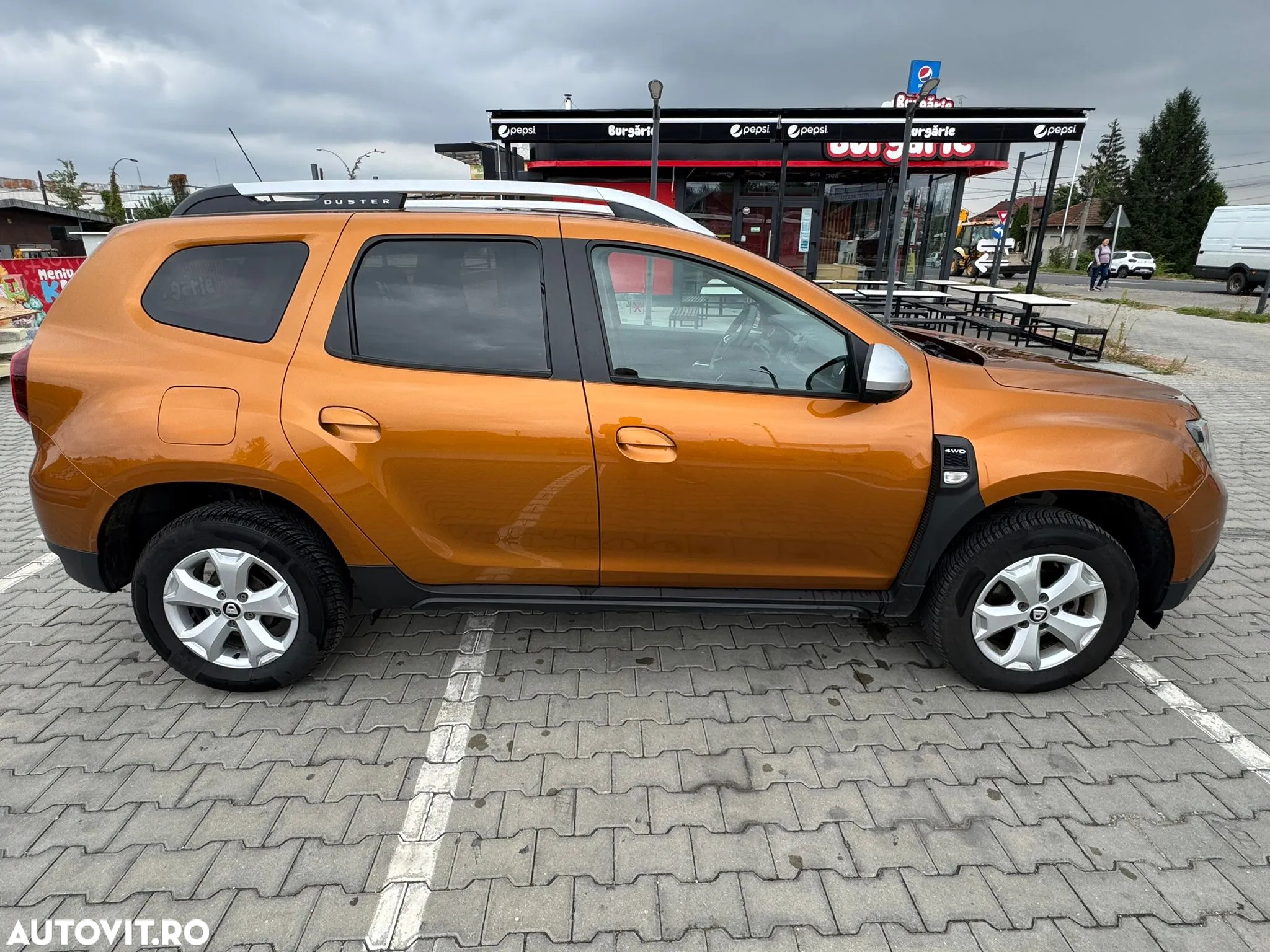 Dacia Duster 1.5 Blue dCi 4WD SL BlueLine - 4