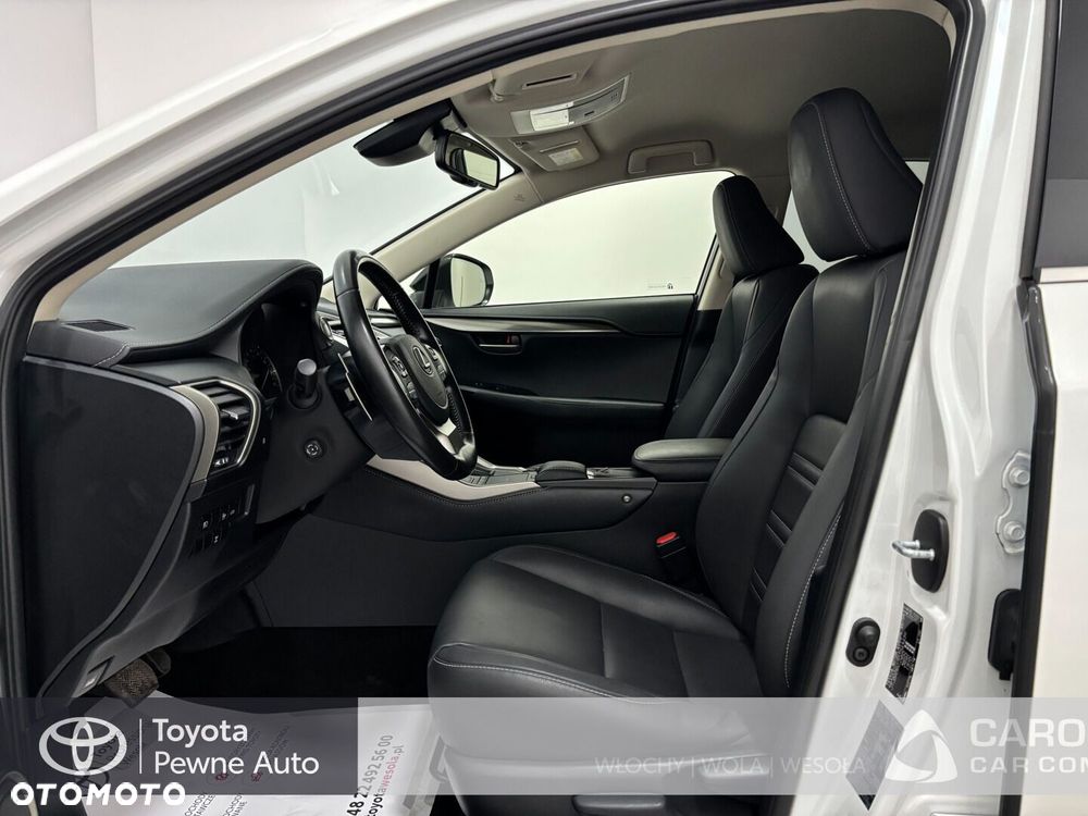 Lexus NX 300 F Impression AWD - 5