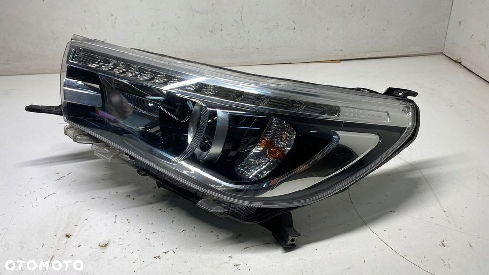 TOYOTA HILUX 8 VIII LAMPA LED PRZEDNIA PRZÓD LEAW LEWY REFLEKTOR 15-19 - 3