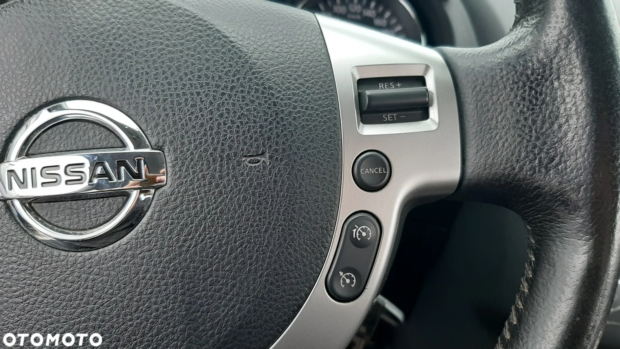 Nissan Qashqai 2.0 4 x 4 visia - 14