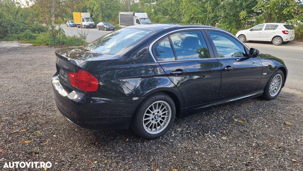 BMW Seria 3 318d - 6