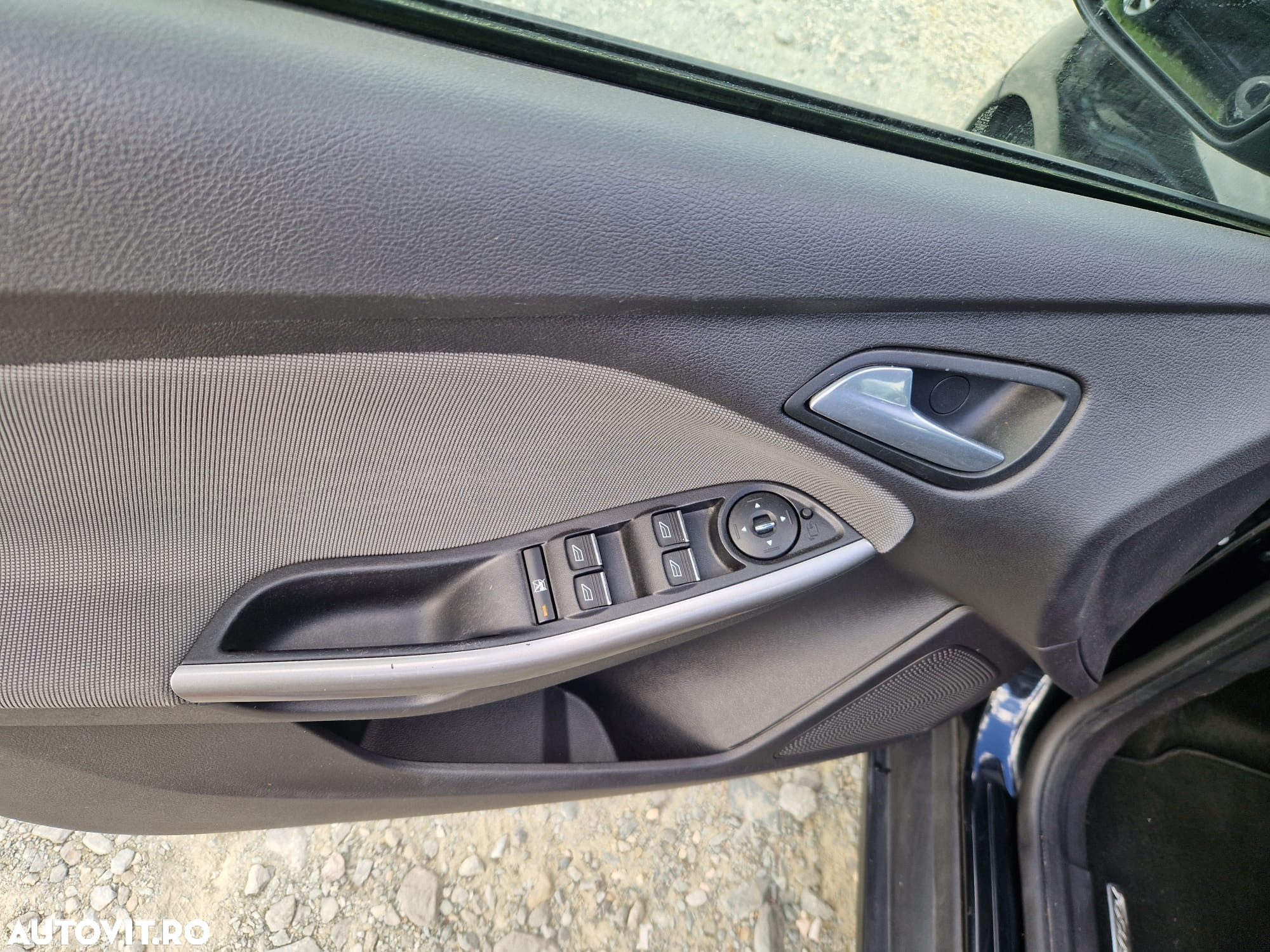 Ford Focus - 13