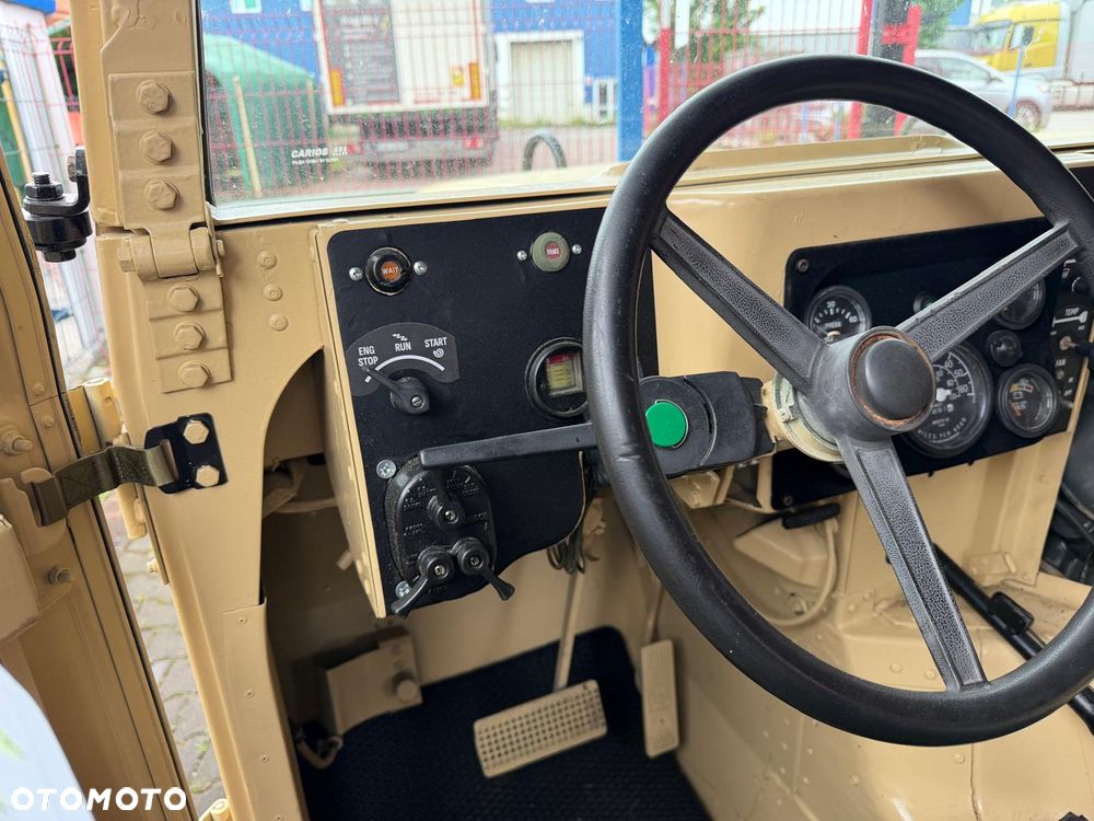 Hummer H1 - 6