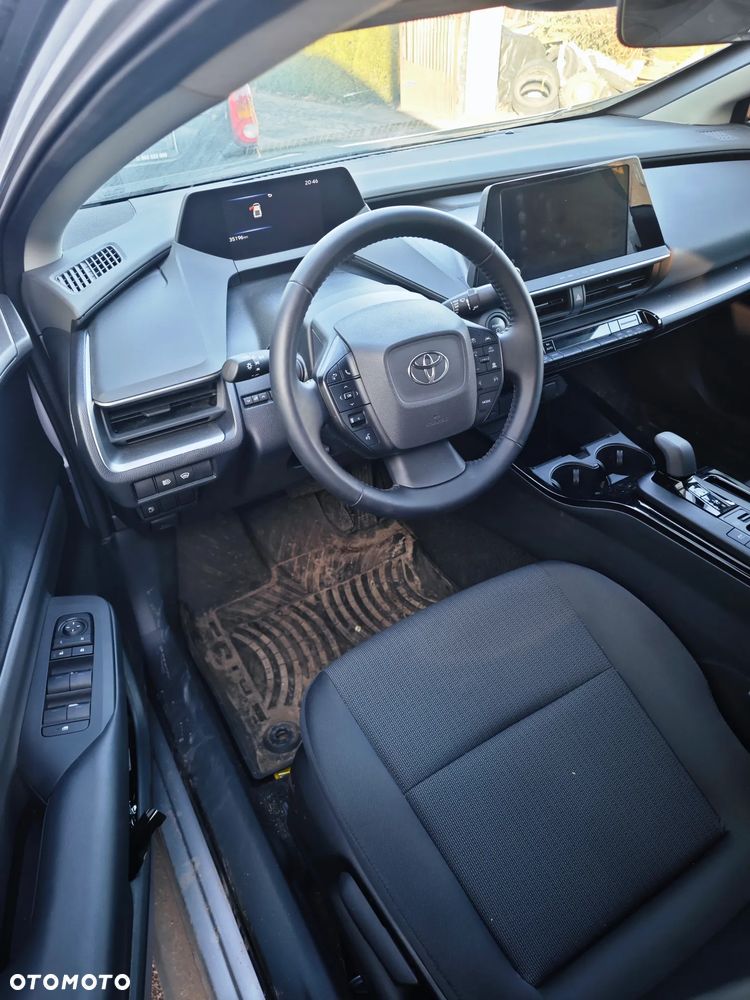 Toyota Prius Hybrid - 7