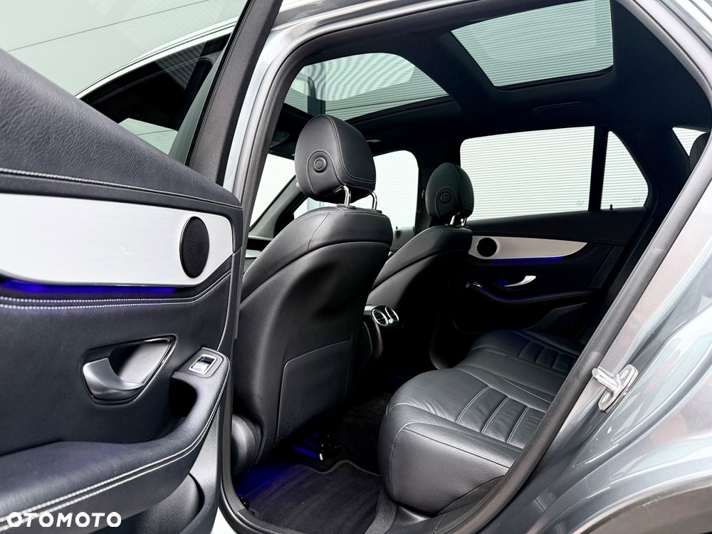Mercedes-Benz GLC 200 d - 27