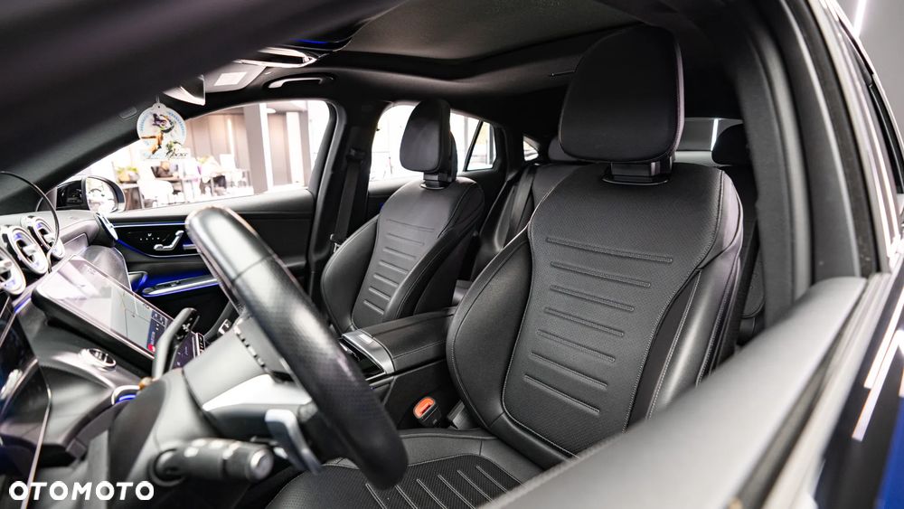 Mercedes-Benz GLC - 22