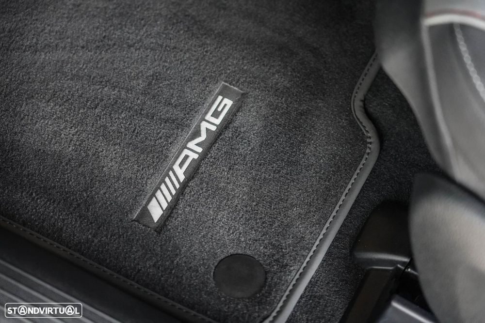 Mercedes-Benz EQE - 26