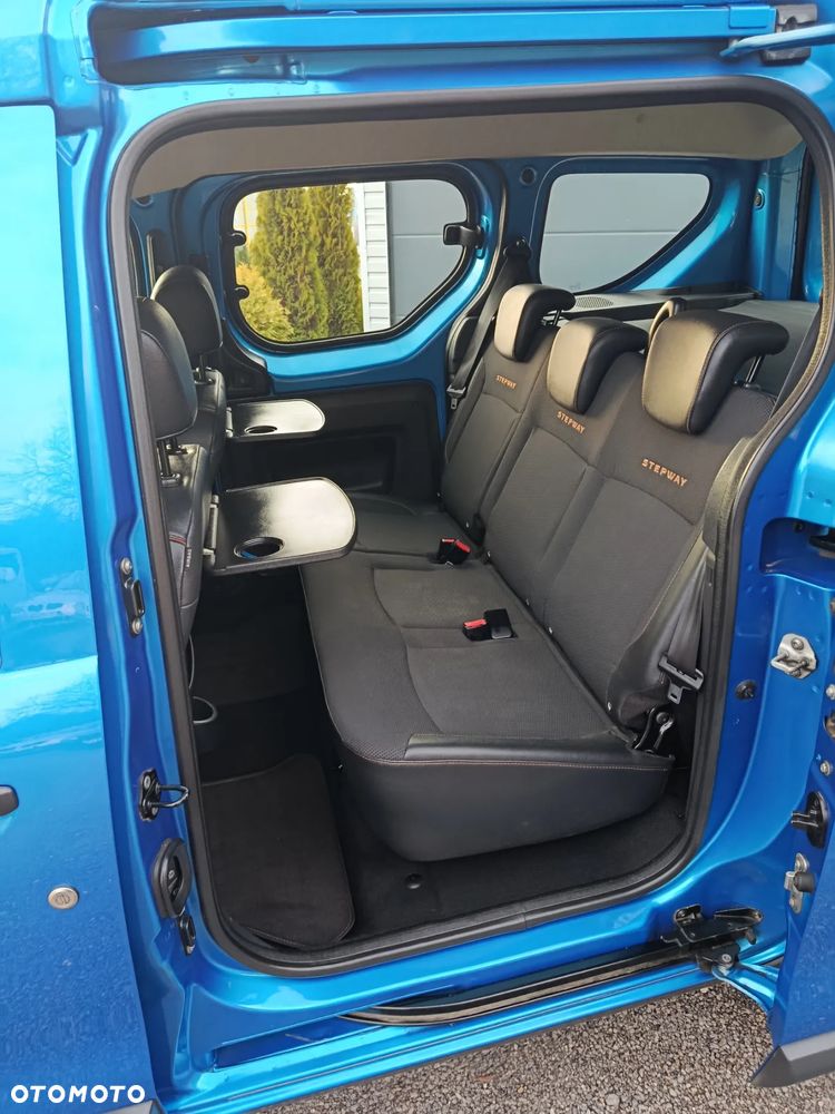 Dacia Dokker TCe 115 Stepway - 28