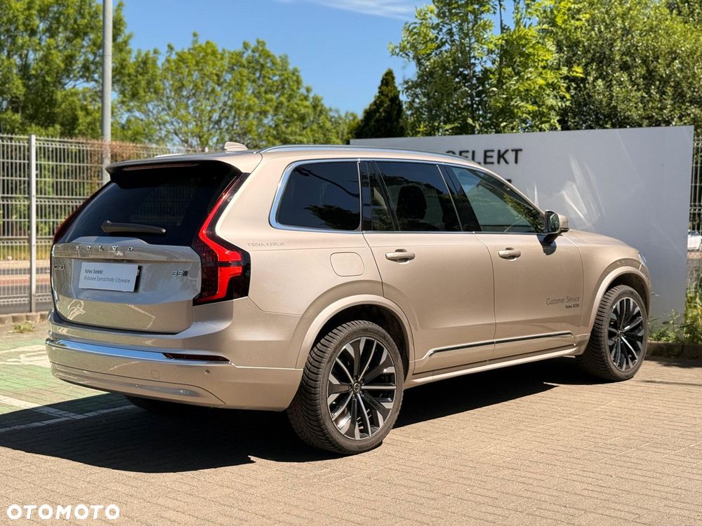 Volvo XC 90 - 7