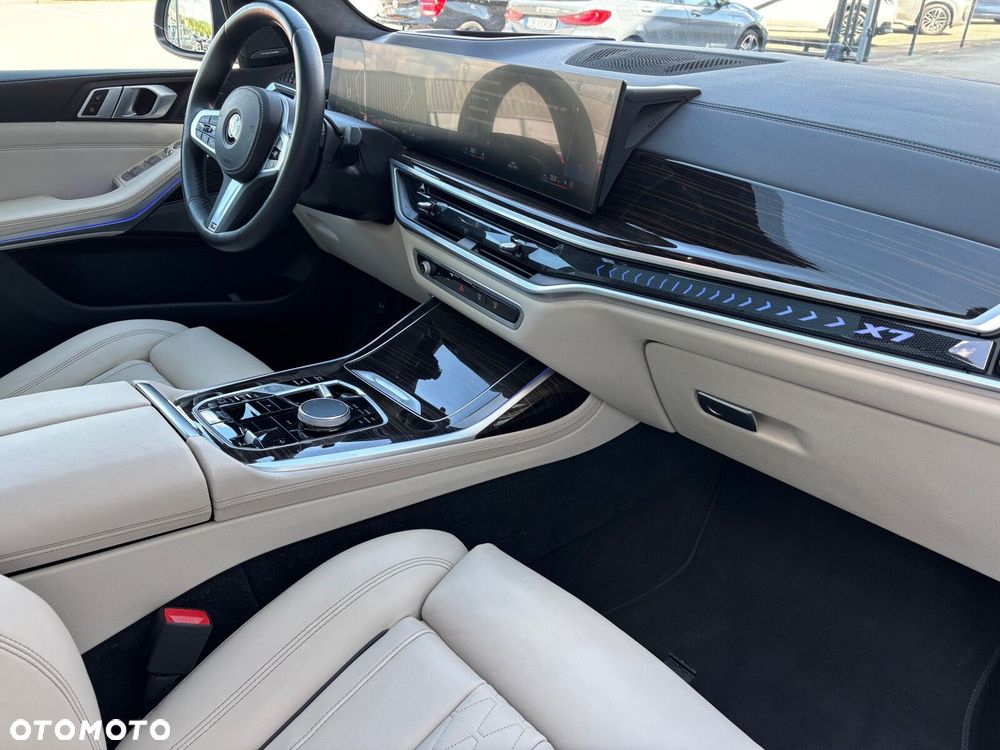 BMW X7 xDrive40d mHEV sport - 17