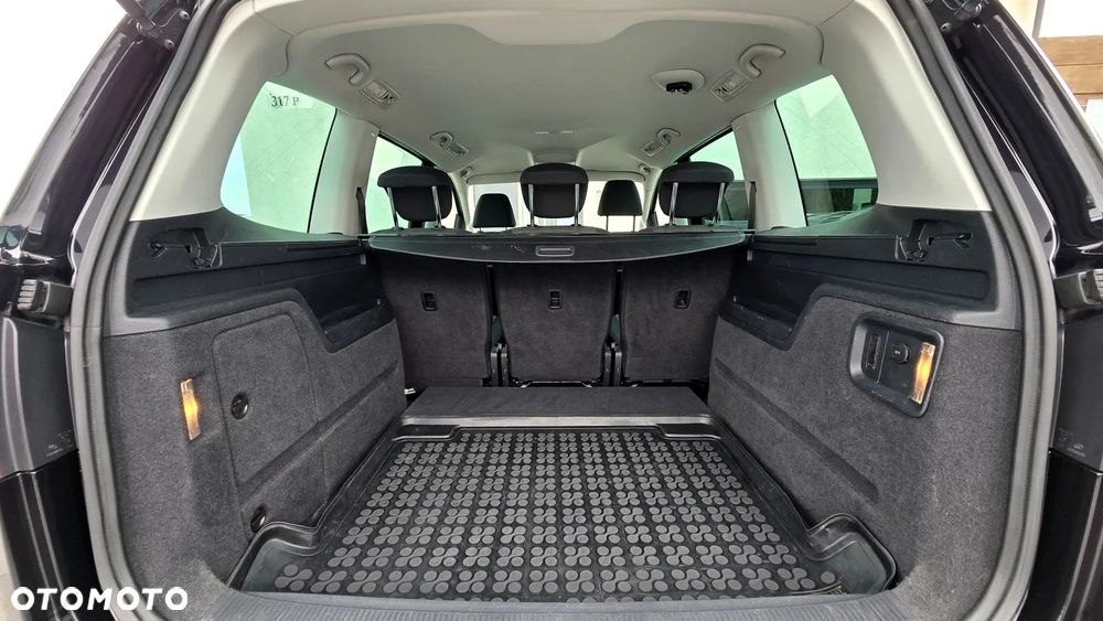 Volkswagen Sharan - 29