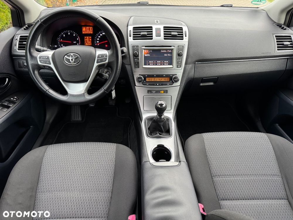 Toyota Avensis 2.0 D-4D Executive - 28