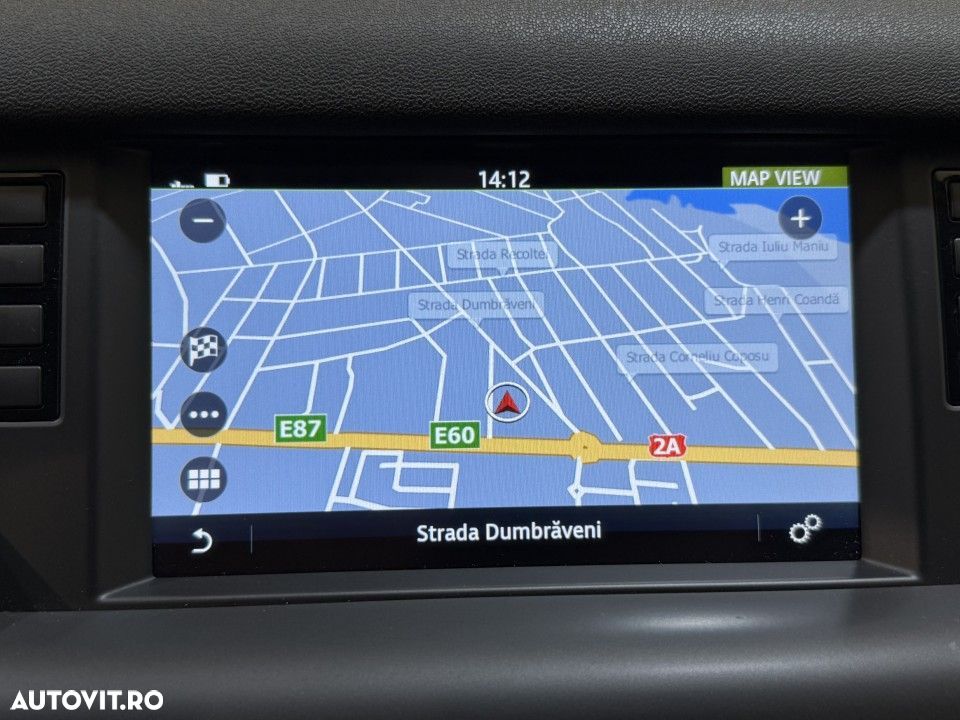 Land Rover Discovery Sport - 21