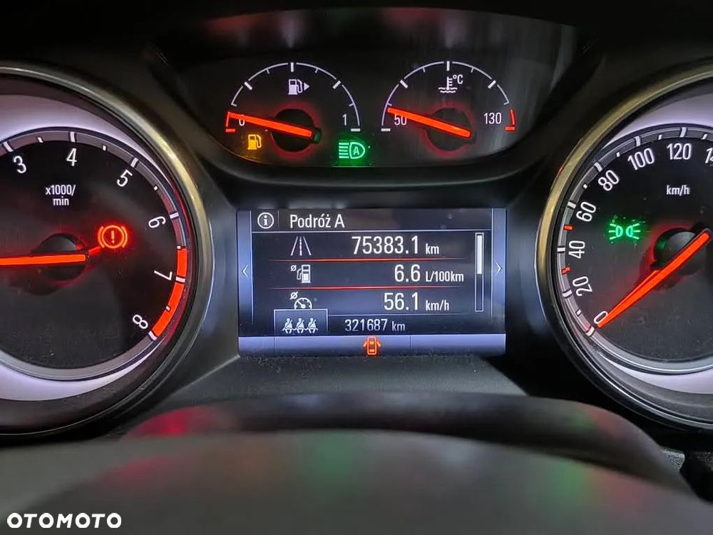 Opel Astra 1.4 T Dynamic S&S - 17