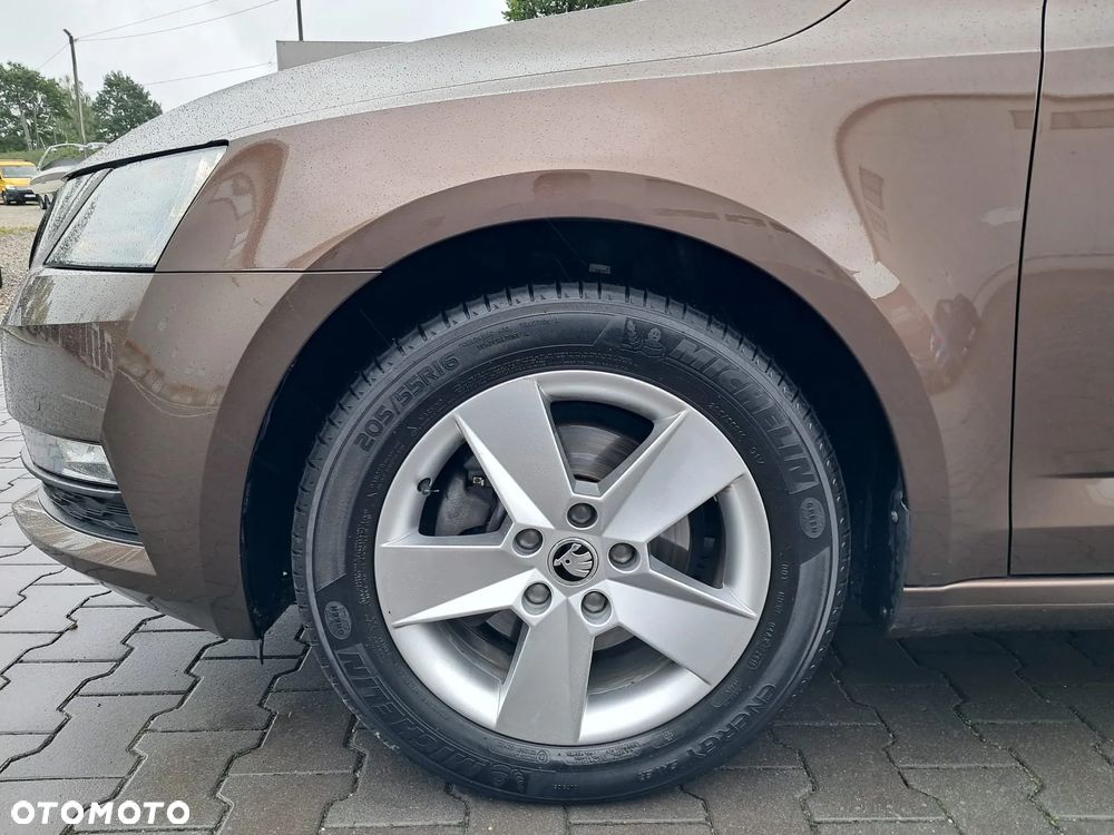 Skoda Octavia 1.5 TSI ACT Ambition - 10