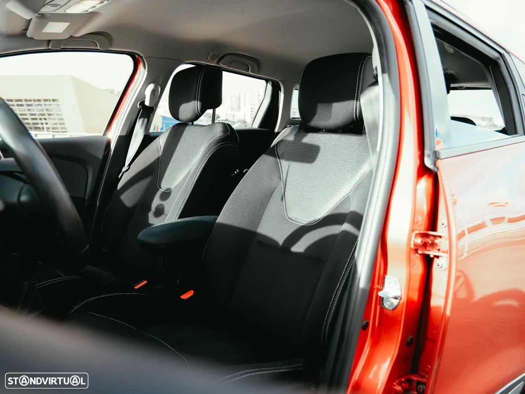 Renault Clio Sport Tourer 1.5 dCi Confort - 7