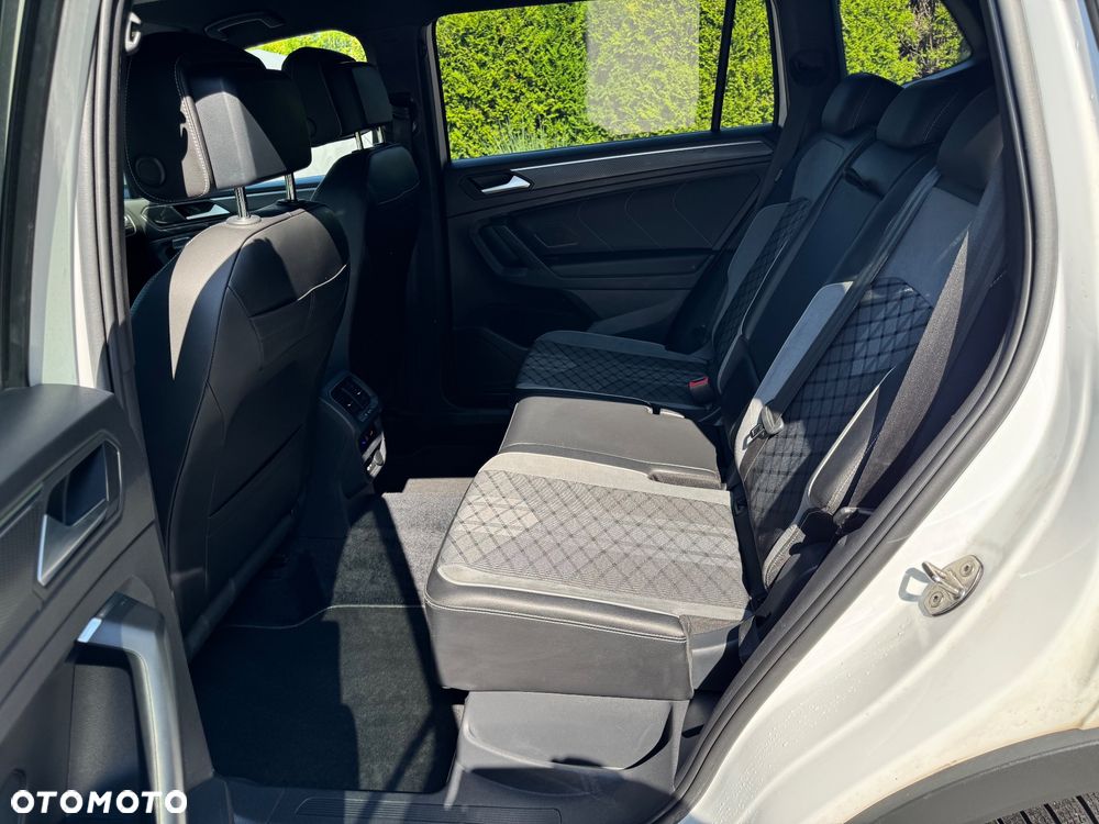 Volkswagen Tiguan Allspace 2.0 TSI 4Mot R-Line DSG - 19