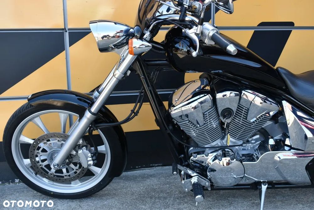 Honda VTX - 10