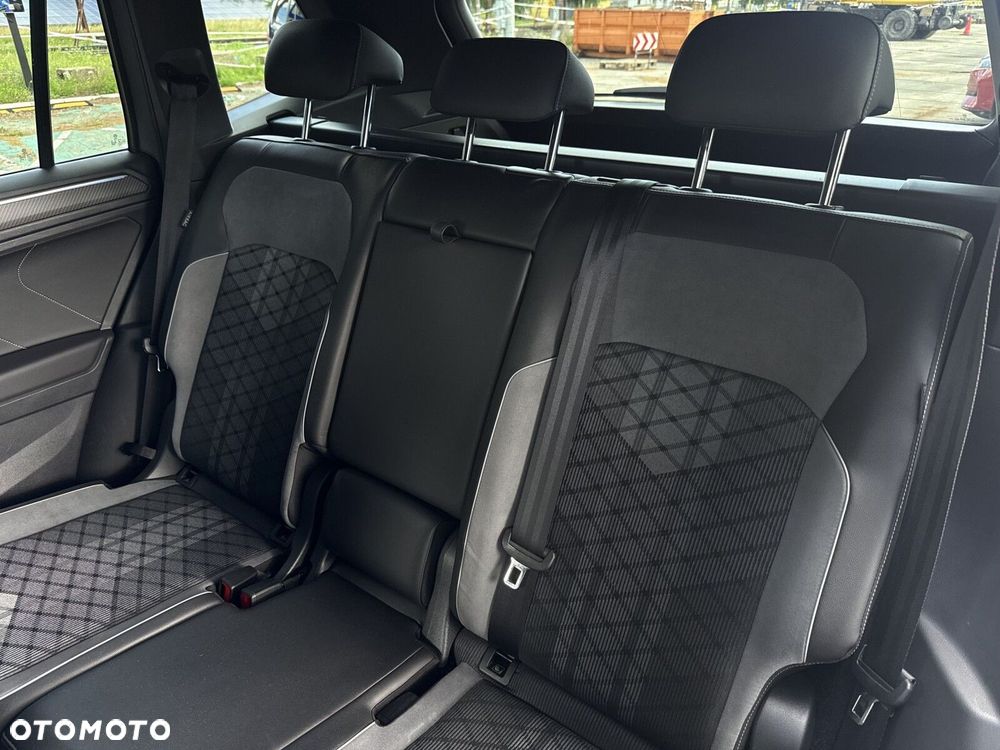 Volkswagen Tiguan Allspace 2.0 TSI 4Mot R-Line DSG - 33