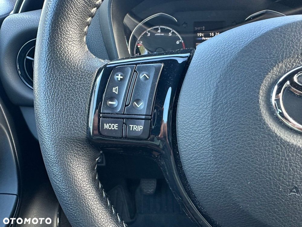 Toyota Yaris 1.5 Selection - 15