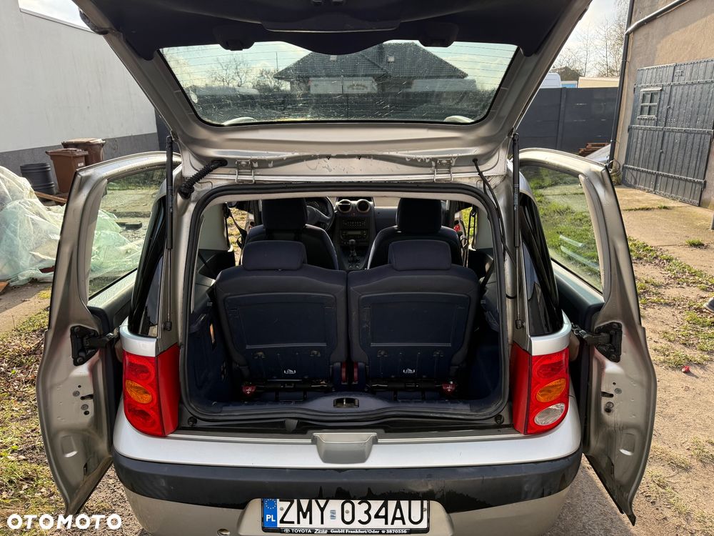 Peugeot 1007 75 Tendance - 17