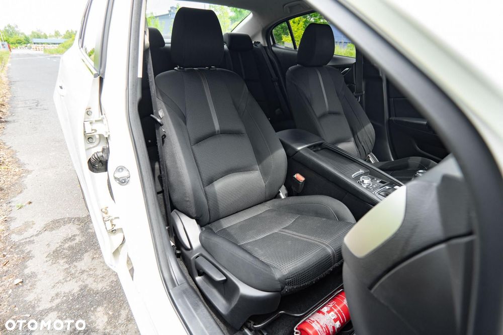 Mazda 3 2.0 Skyenergy - 16
