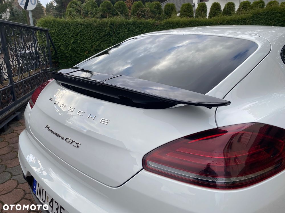 Porsche Panamera - 16