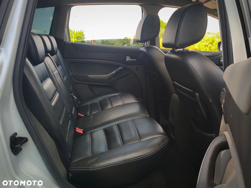 Ford Kuga 2.0 TDCi Titanium - 13