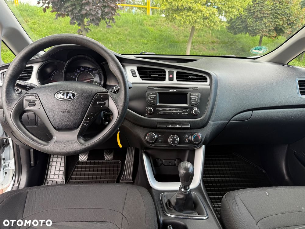 Kia Ceed 1.4 M - 17
