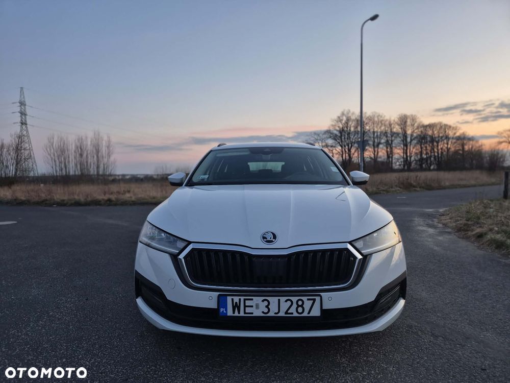 Skoda Octavia 1.5 TSI e-Tec Ambition DSG - 1