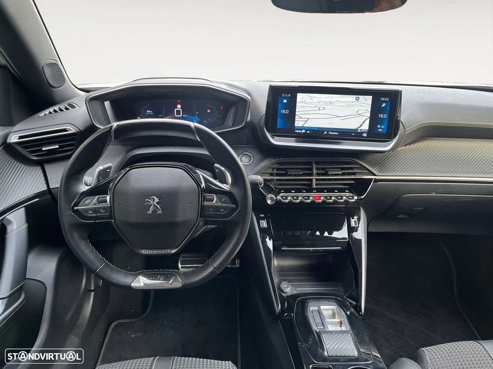 Peugeot 2008 1.5 BlueHDi GT EAT8 - 11