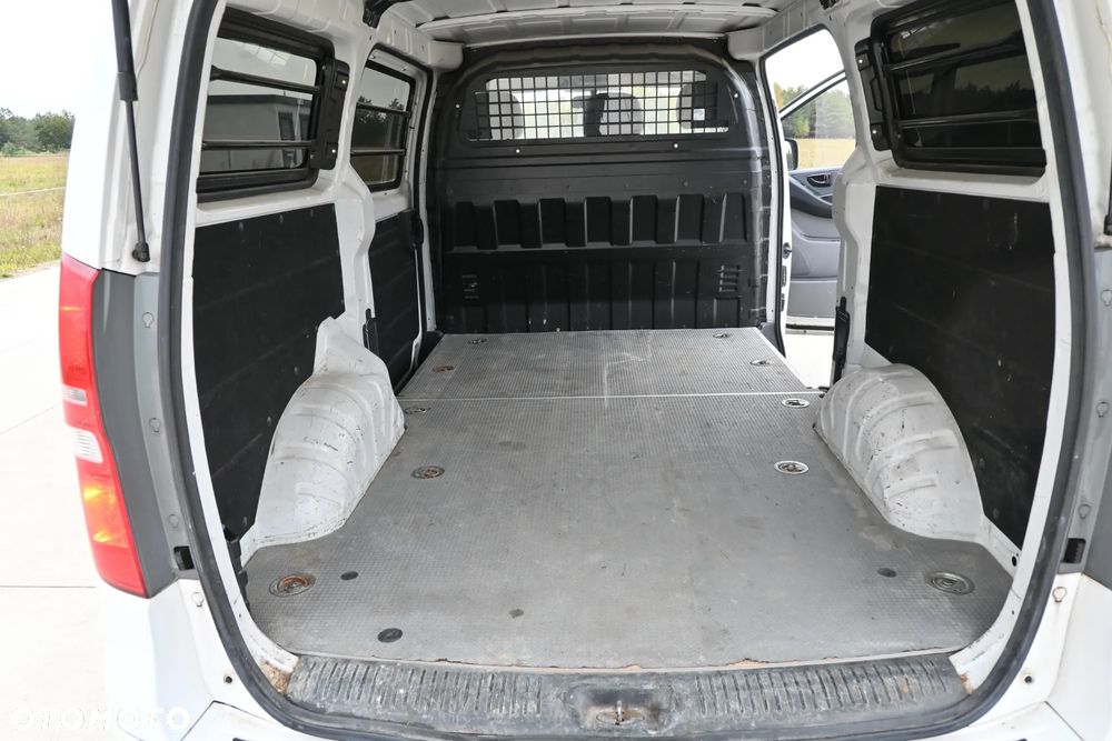 Hyundai H-1 - 19