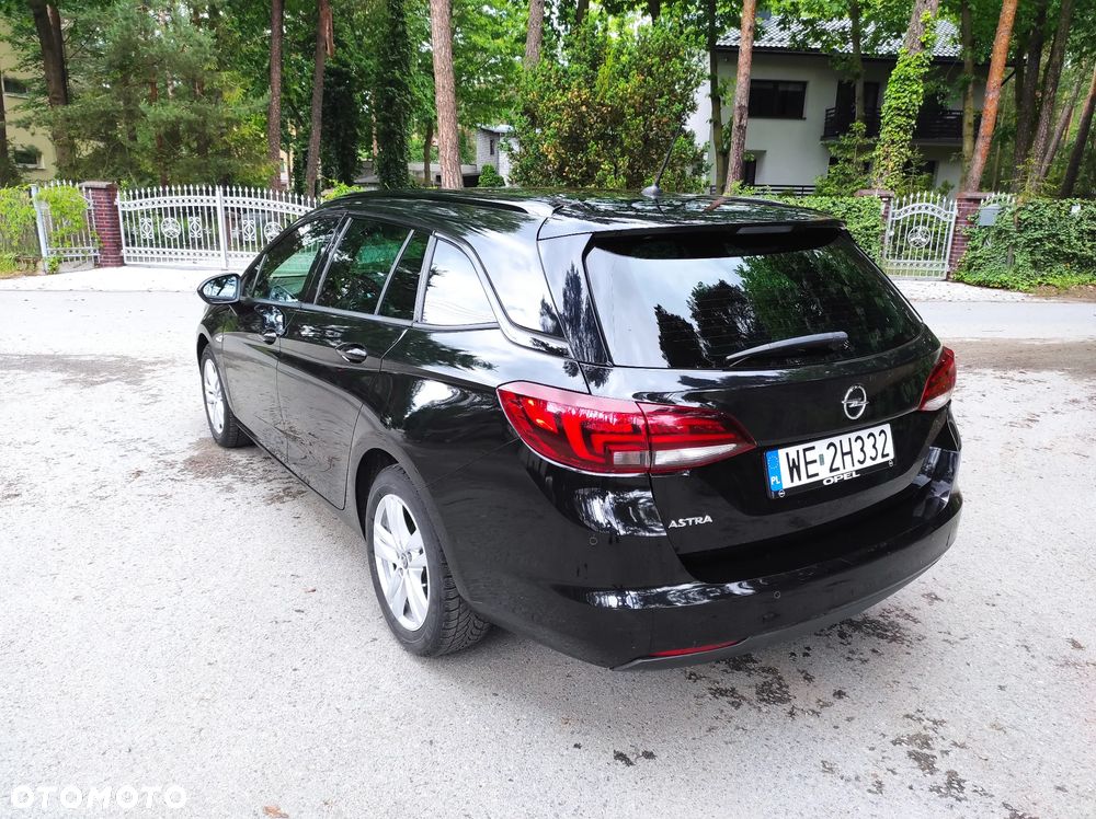 Opel Astra - 16