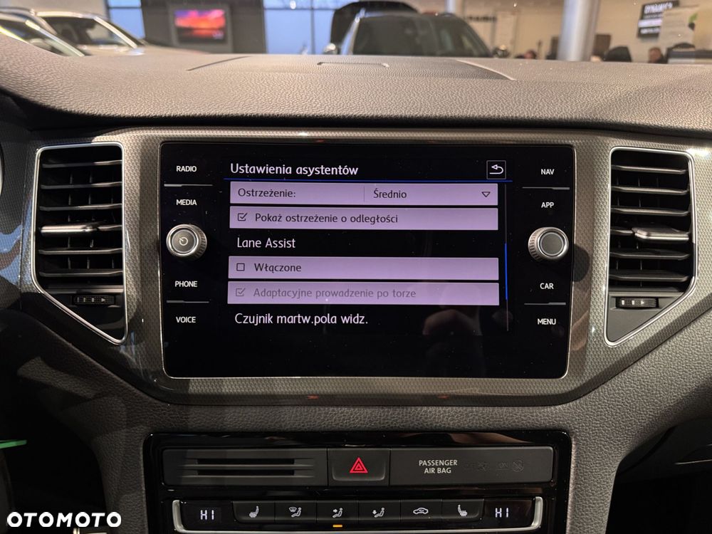 Volkswagen Golf Sportsvan - 29