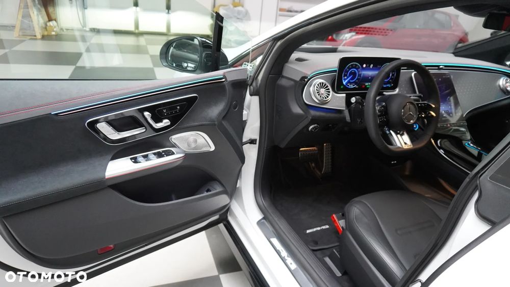 Mercedes-Benz EQE AMG 43 90.5kWh 4-Matic - 5