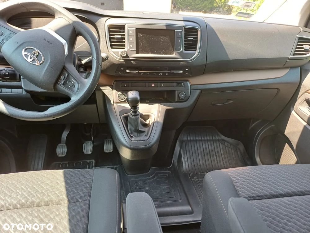 Toyota ProAce 2.0 D-4D Medium 2,7t Mobilny Life - 7