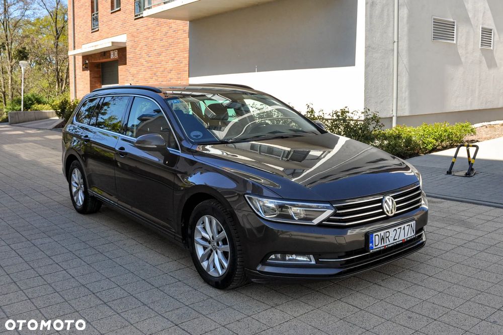 Volkswagen Passat - 6