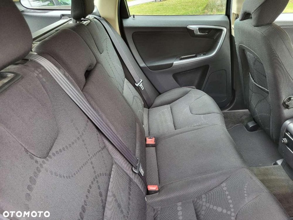 Volvo XC 60 - 28