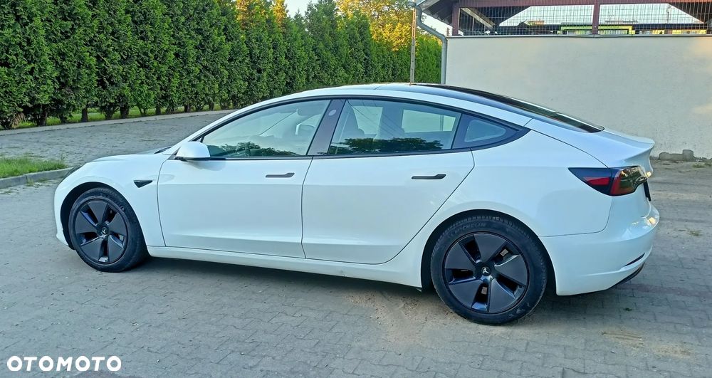 Tesla Model 3 Long Range AWD Premium - 13