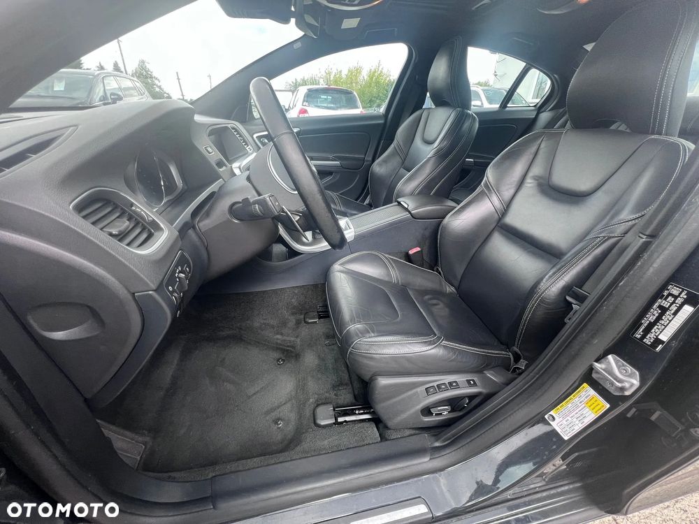 Volvo S60 - 15