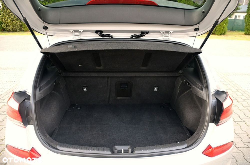 Hyundai i30 - 27