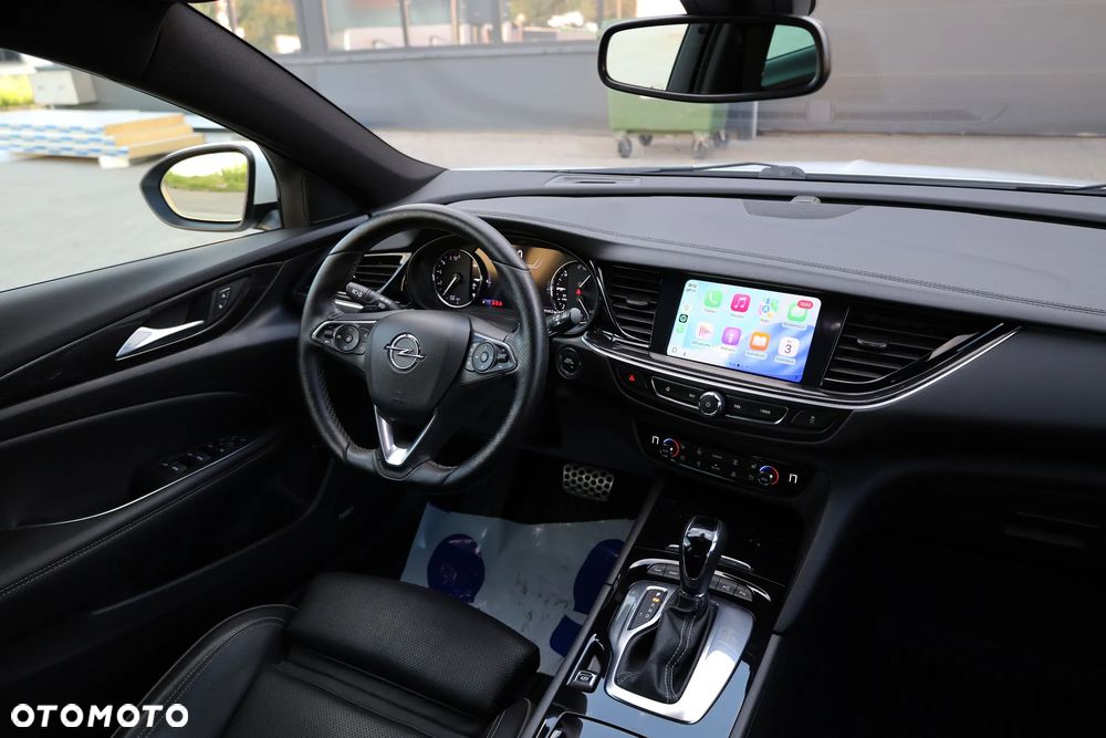 Opel Insignia 2.0 BiTurbo 4x4 GSI - 8
